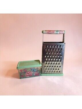 Pioneer Woman Cheese Grater with Storage Container 12"H Floral